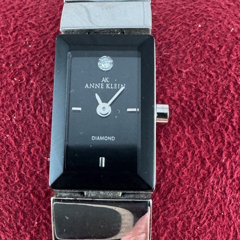 Vintage Anne Klein Diamond Watch 6.5 inch Bracelet Mineral Crystal